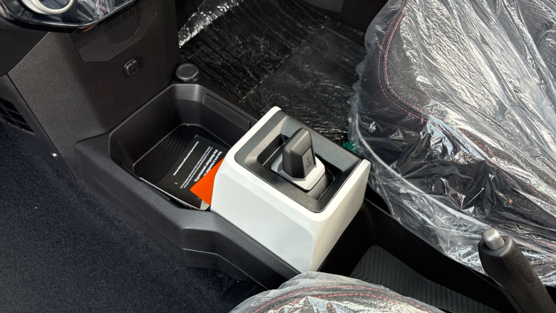 Dacia Spring 27kWh Expression 65 48kW 5dr Auto Electric Hatchback